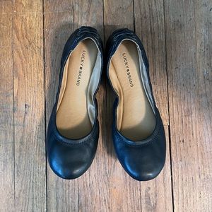 NWOT Lucky Brand flats